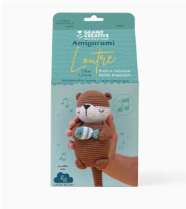 Zestaw do szydełkowania amigurumi - wydra z pozytywką