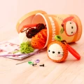 Szydełkowy breloczek amigurumi - mandarynka