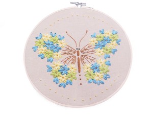 Zestaw do haftu wstążeczkowego z tamborkiem  N2010